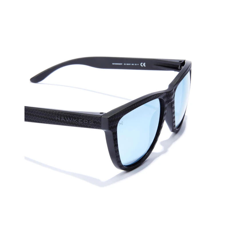 Lunettes de Soleil pour Homme et Femme POLARIZED BLUE CHROME - ONE CARBON FIBER HAWKERS Lunettes De Soleil Pour Homme Et Femme POLARIZED BLUE CHROME - ONE CARBON FIBER -Camping Randonnée Magasin lunettes de soleil pour homme et femme polarized blue chrome one carbon fiber 5