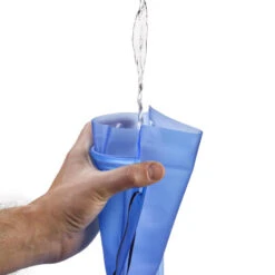 Poche à Eau Avec Tube Isotherme - 2 Litres - MT500 -Camping Randonnée Magasin poche a eau avec tube isotherme 2 litres mt500 2