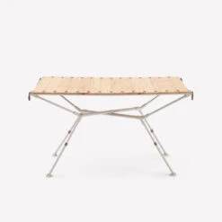 Quechua TABLE DE CAMPING COMPACTE 4/6 PERSONNES - PLATEAU BOIS - POCHE DE RANGEMENT -Camping Randonnée Magasin table de camping compacte 46 personnes plateau bois poche de rangement 9