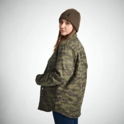 VESTE MOUTONNÉE TYPE SURCHEMISE 500 CAMO -Camping Randonnée Magasin veste moutonnee type surchemise 500 camo 4