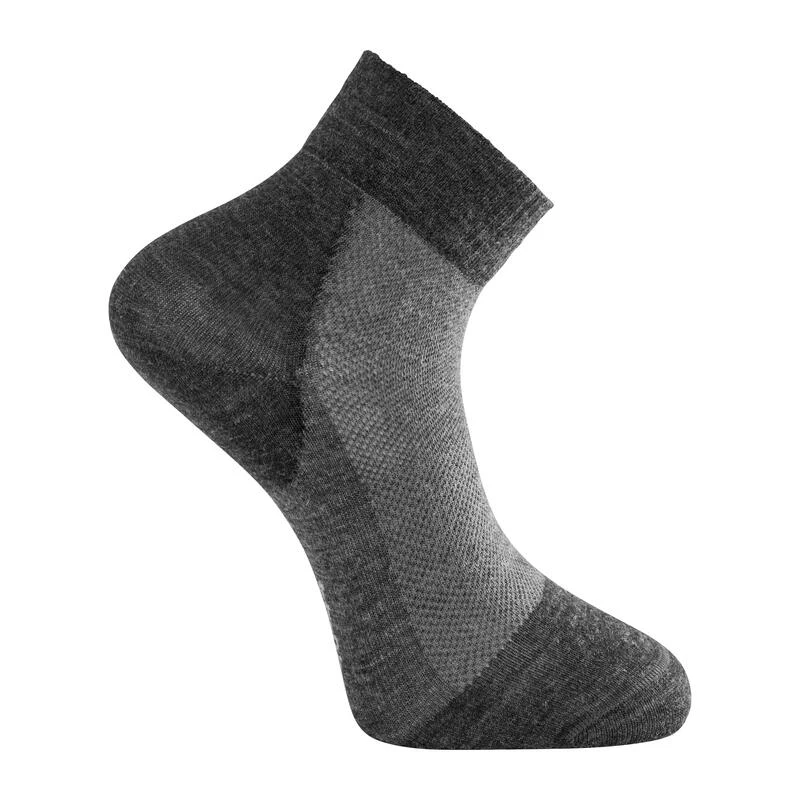 Woolpower Chaussettes Skilled Liner Short - Gris Foncé/Gris Woolpower Chaussettes Skilled Liner Short - Gris Foncé/Gris -Camping Randonnée Magasin woolpower chaussettes skilled liner short gris foncegris 3